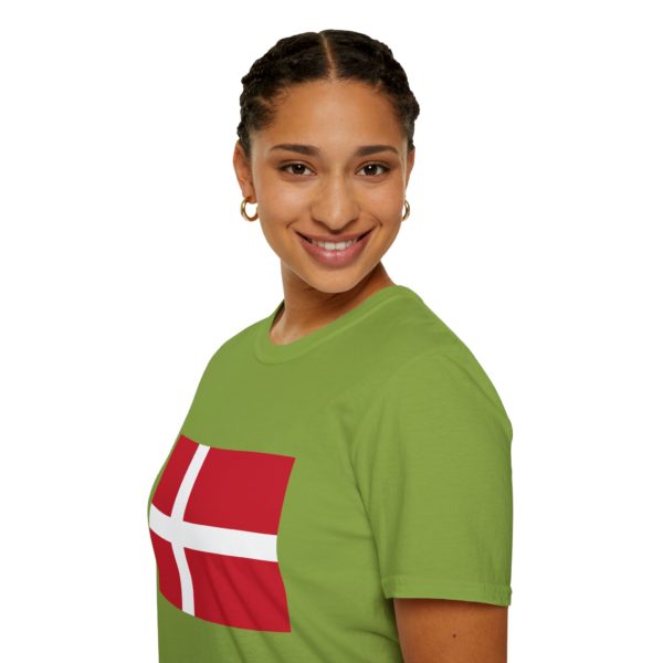 Dannebrog T-shirt – T-shirt med dansk flag | Perfekt til fodbold, rejser, EM og nationaldag osv. - Billede 6