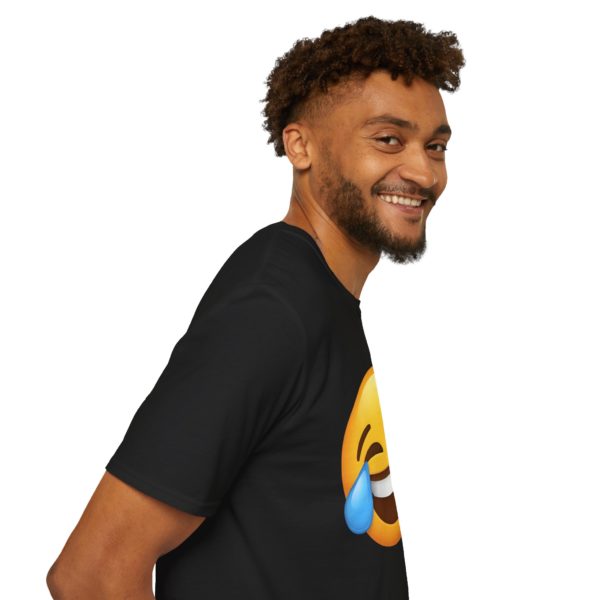 Face with Tears of Joy T-shirt – Sjov emoji T-shirt | Humor, good vibes og grin - Billede 3