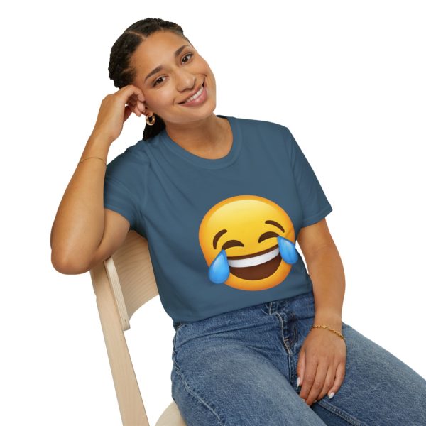 Face with Tears of Joy T-shirt – Sjov emoji T-shirt | Humor, good vibes og grin - Billede 10
